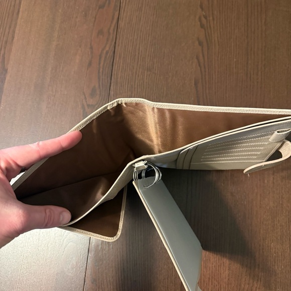 Moterm Versa 3.0 Rings Planner Taupe - Picture 9 of 11